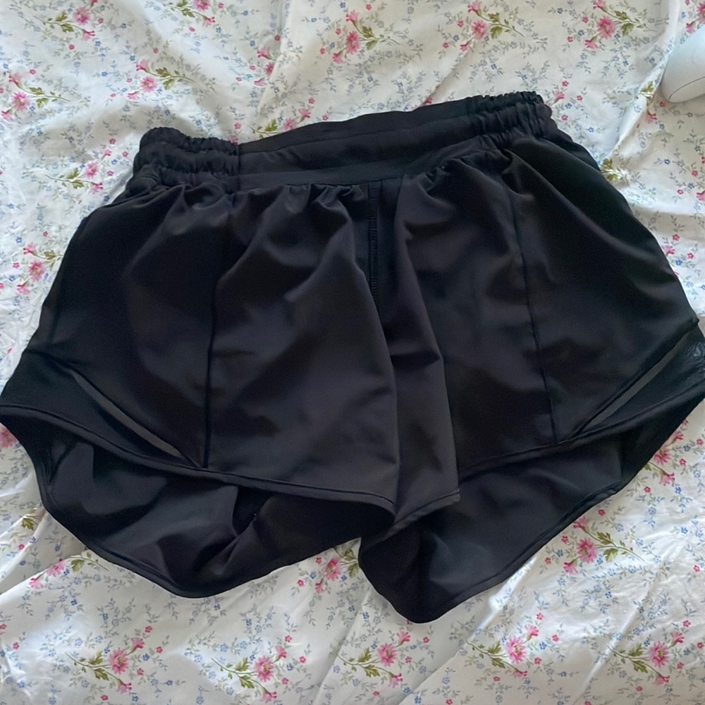 Black Lululemon shorts
